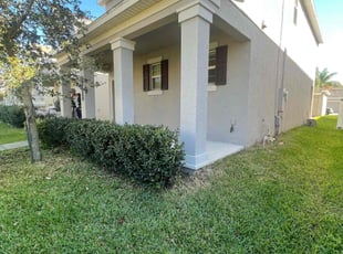 Elizabeth S.'s Bush Trimming service result