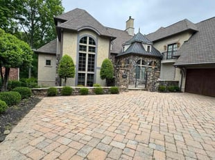 Steve M.'s Bush Trimming service result
