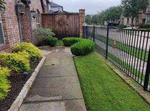 Claven W.'s lawn care services service result