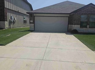 Shannon S.'s turf maintenance service result