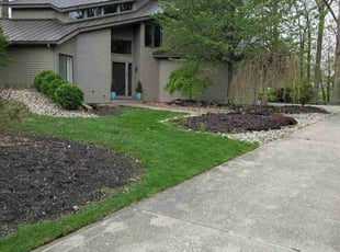 Marcy H.'s lawn care service result
