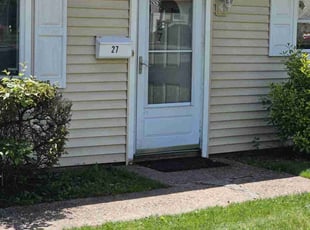 Vicki C.'s grass cutting service result