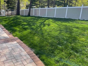 Debra W.'s grass maintenance service result