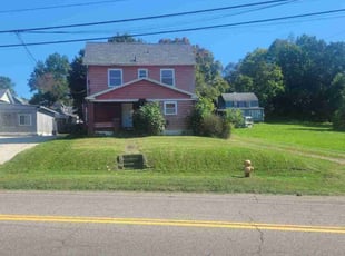 Erin C.'s lawn maintenance service result