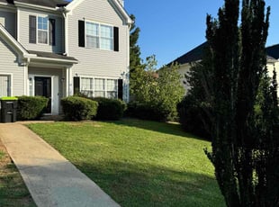 Maud E.'s turf care service result