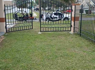 Alison B.'s lawn maintenance service result