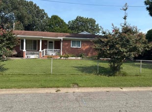Kailand P.'s landscaping services service result