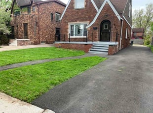 Jackie T.'s lawn maintenance service result
