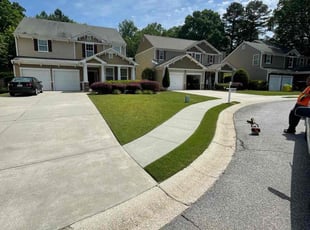 Veronica N.'s turf maintenance service result