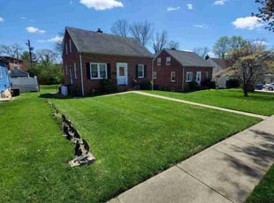 Daphne W.'s lawn care service result