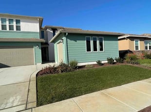 Jessi N.'s turf care service result