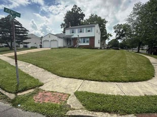 Jan L.'s lawn maintenance service result