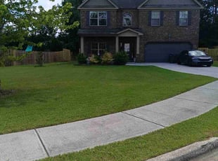 Sabrina H.'s grass cutting service result