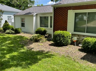 Chuck C.'s Bush Trimming service result