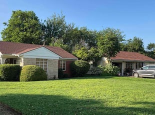 Lillian E.'s lawn service service result