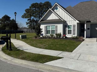 Sarah W.'s grass maintenance service result