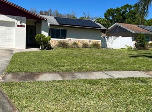 Lauren P.'s lawn service service result