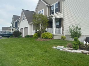 Kathy B.'s lawn care services service result