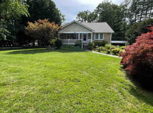 Daniel S.'s lawn service service result