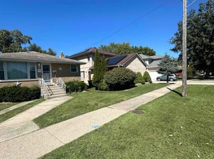 Christopher R.'s lawn service service result