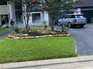 Carolyn L.'s turf maintenance service result