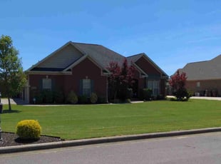 Roslind L.'s lawn care services service result