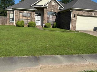 Hannah M.'s turf maintenance service result