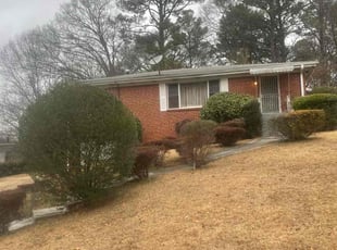Keia D.'s Bush Trimming service result