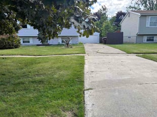 Kerry D.'s lawn care services service result