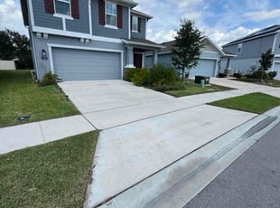 Yvens B.'s grass maintenance service result