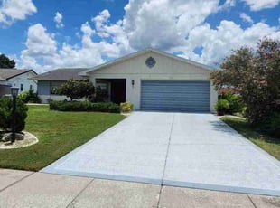 Dawn C.'s grass cutting service result