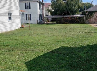 Kathleen R.'s lawn service service result