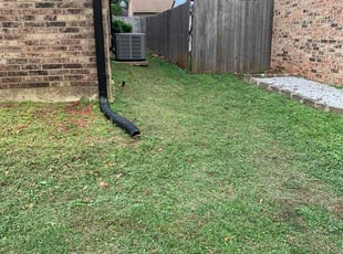 Debra B.'s lawn care services service result