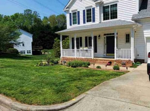 Jacqueline S.'s lawn care services service result