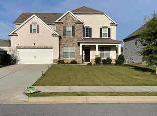 Tracy M.'s grass cutting service result