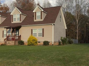 Michele B.'s lawn care service result
