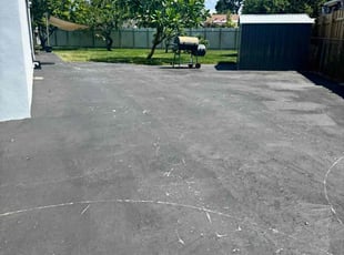 Philip E.'s lawn maintenance service result