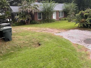 Neha S.'s lawn care services service result