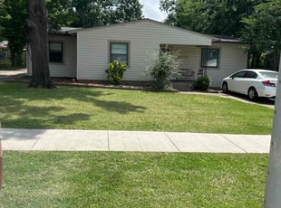Iona D.'s lawn care services service result