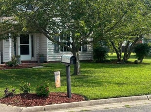 Dawn B.'s lawn maintenance service result