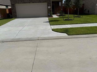 Richard S.'s grass maintenance service result