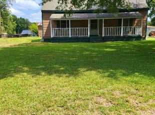 Zackery B.'s grass maintenance service result