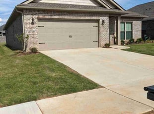 Melody B.'s grass maintenance service result