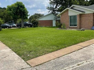 Linda R.'s lawn service service result