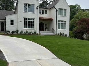 Heather N.'s lawn service service result