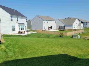 Jessica L.'s lawn care services service result