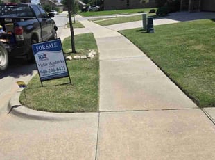 Darleen C.'s grass maintenance service result