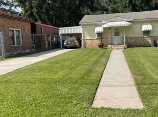 Sara N.'s lawn service service result