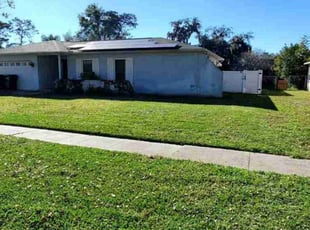 Lori L.'s grass maintenance service result