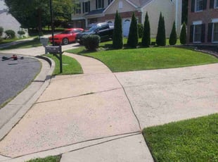 Carmund W.'s lawn maintenance service result